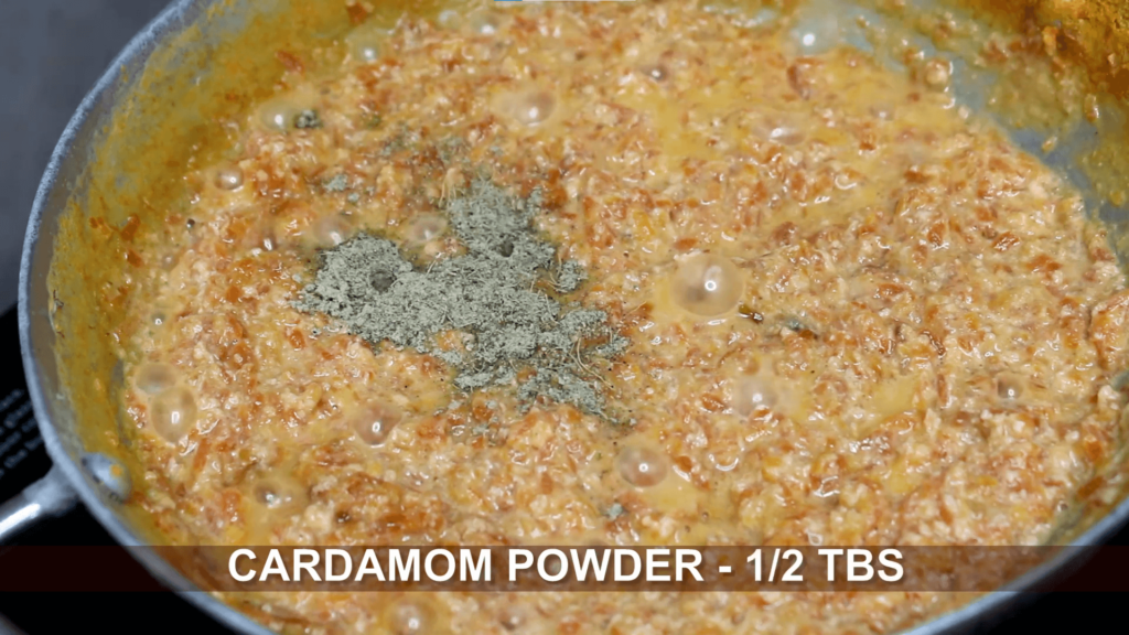 Gajar ka halwa - add half tablespoon of cardamom powder